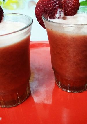 A picture of Strawberry smoothie.