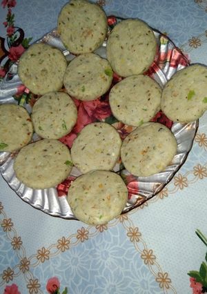 A picture of Frozen shami kabab.