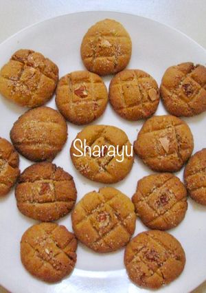 A picture of Kesar Badam Cookies.