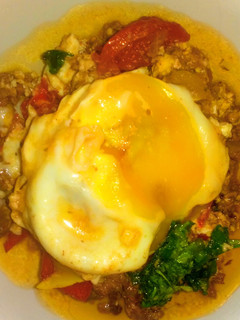 Una foto de Shakshuka con Carne شكشوكة