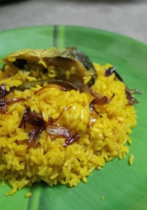 মাছের সেরা ইলিশ পোলাও রেসিপির প্রধান ছবি