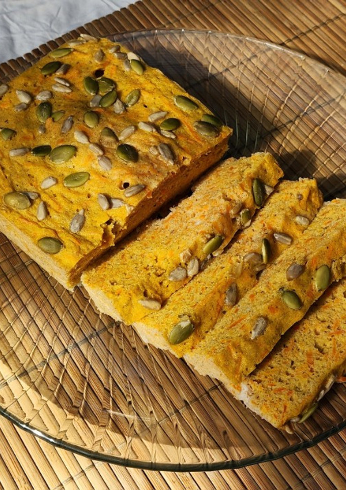 Una foto de 🍞🥕Pan de zanahoria express sin harinas refinadas 🥕🍞al microondas 😉listo en 10'