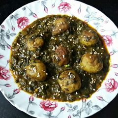 Palak Aloo Fry A picture of Palak Aloo Fry.