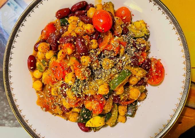 Ricetta di Fatto in casa Legumi con verdure e salvia