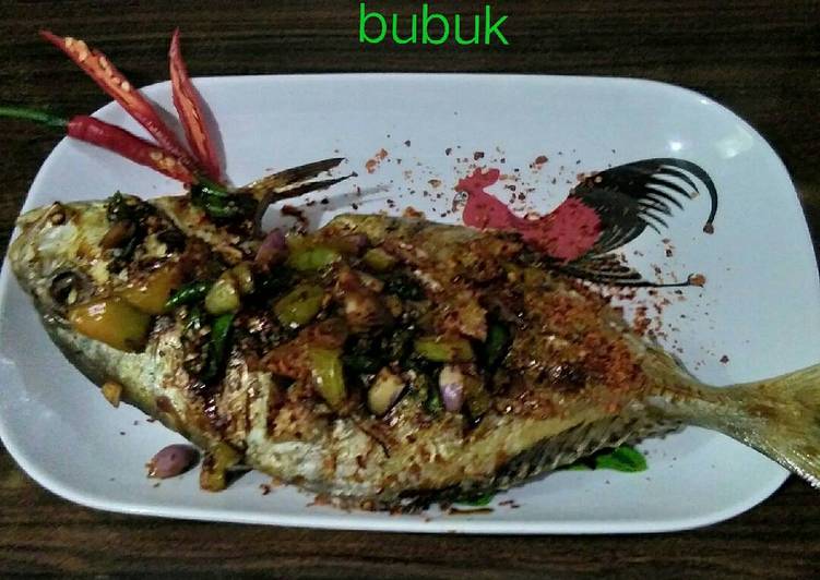 Bagaimana Menyiapkan Ikan bakar cabe bubuk #ketopad_cp_e kitchen #recook@ e kitchen Anti Gagal