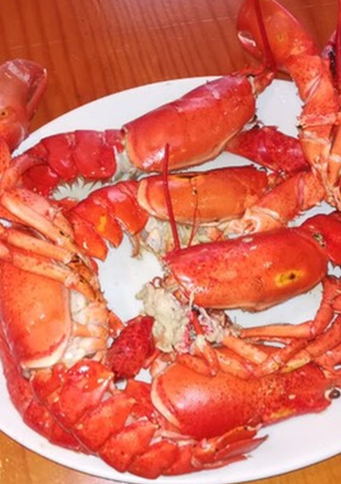 Una foto de Bogavante cocido en Navidad