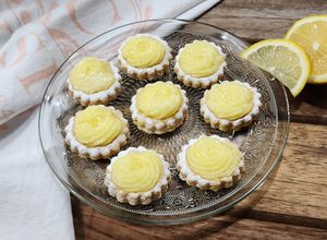 Una foto de 🍋Pepas de limón #singluten 🍋 Galletitas con sabor a lemon pie 🍋
