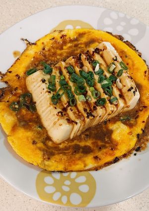 蒜香醬汁豆腐抱蛋 的食譜成品照片