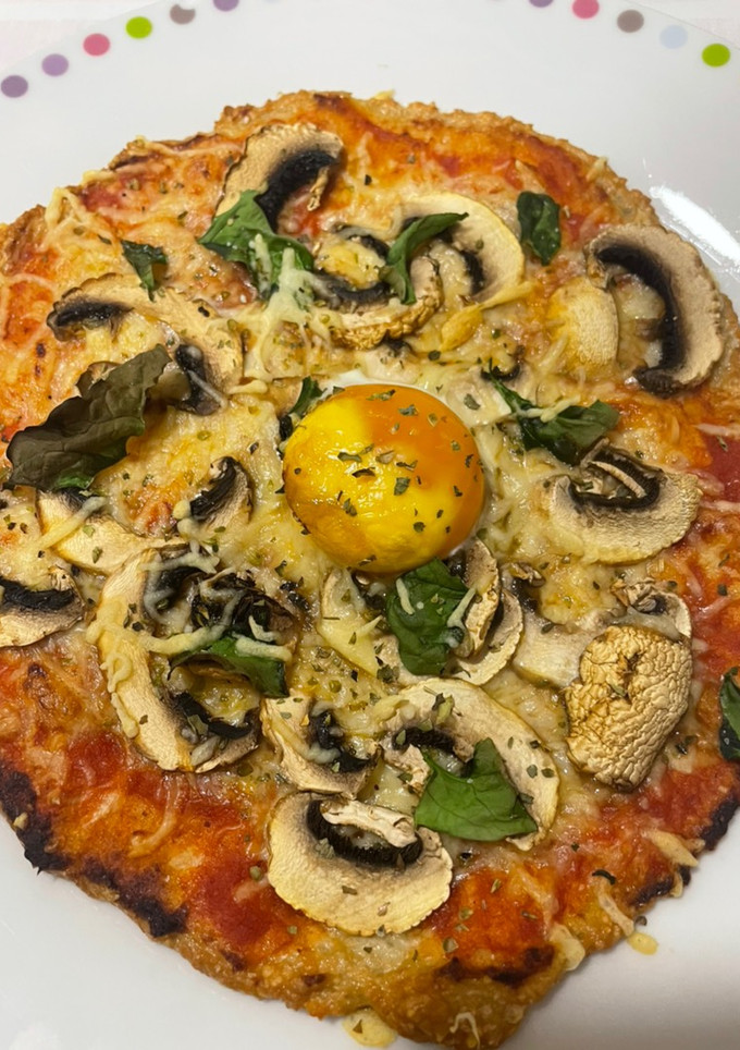Una foto de Pizza saludable con base de atún