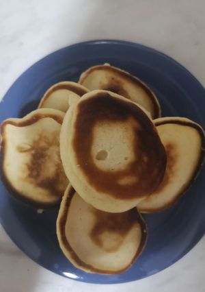 Una foto de Buñuelos de leche o panqueques pequeños