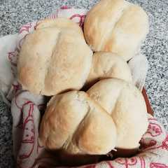 Una foto de Marraquetas crujientes 🇨🇱😋
