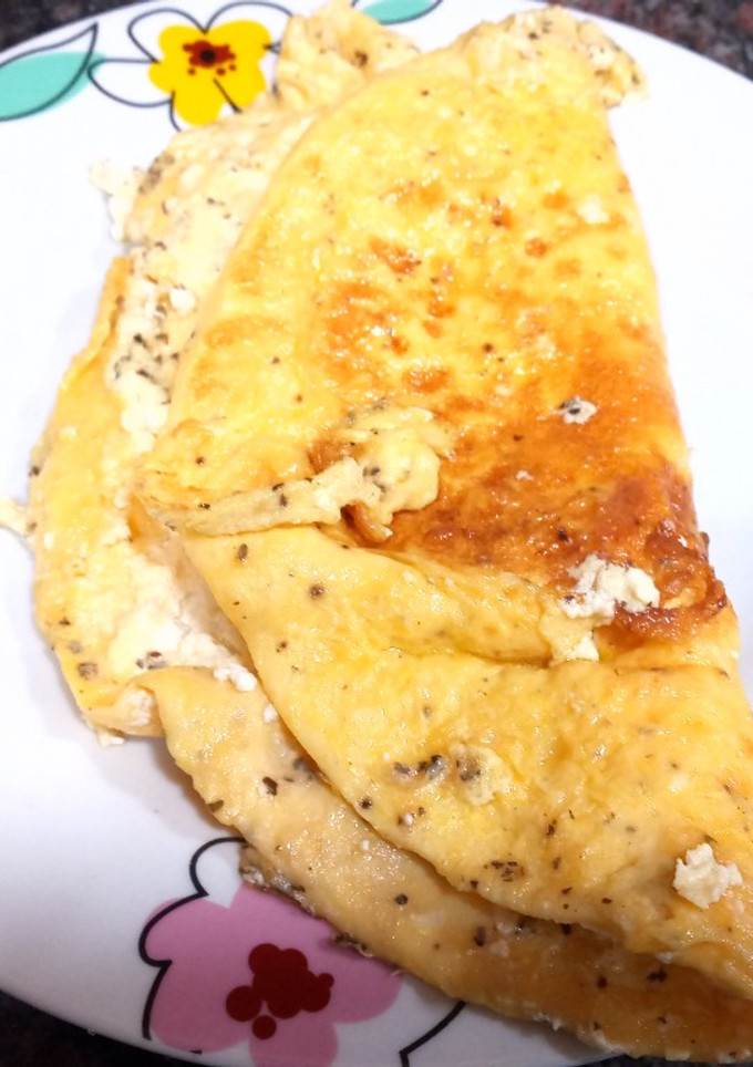 Una foto de Tortilla de requesón y hierbabuena