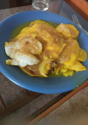 Una foto de Panga y papas al limon