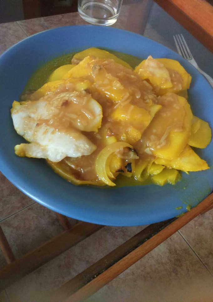 Una foto de Panga y papas al limon