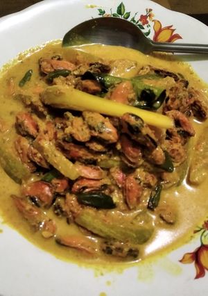 Foto resep Kerang bumbu kuning "isi ranjau"