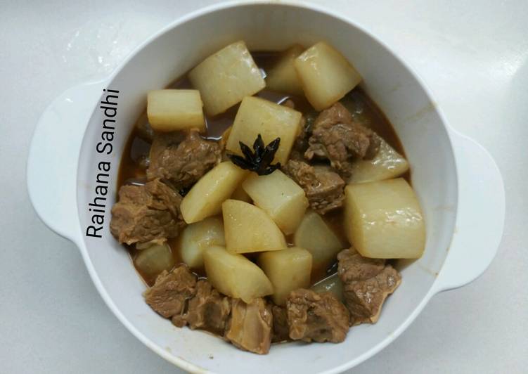 Bagaimana meracik Flank beef with turnip Anti Gagal