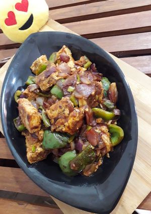 A picture of Egg chilli.
