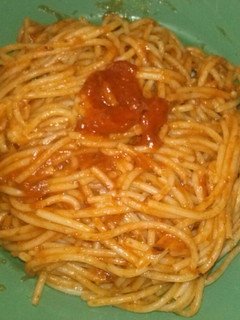 Una foto de Espaguettis a la boloñesa