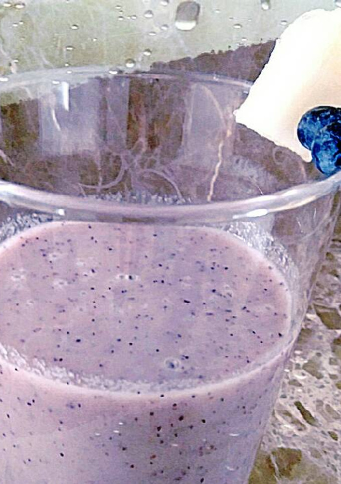 Una foto de Batido de arándanos y melón