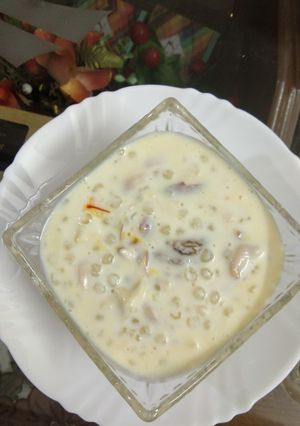 A picture of Sabudana kheer.
