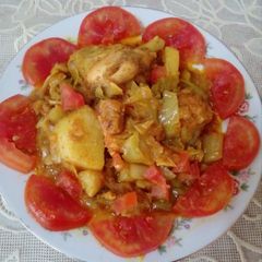 A picture of Chicken with band Gobhi, aloo.