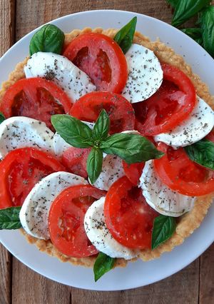Foto di Crostata caprese