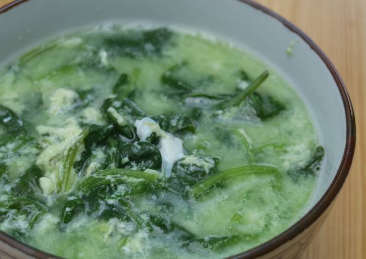 Simple Way to Prepare Favorite Spinach Chicken Egg Soup (Gluten Free)