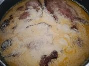 Una foto de filete al roquefort
