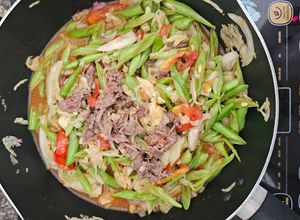 Hình của món Đậu cô ve xào thịt bò cà chua.