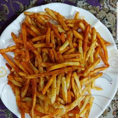A picture of Teekhay French fries.