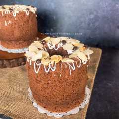 A picture of Chocolate Chiffon Cake.