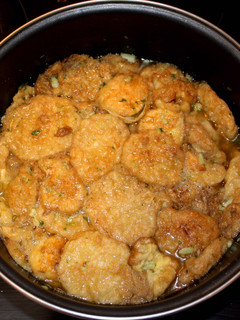 Una foto de Cazuela (patatas con bacalao y huevos cocidos)