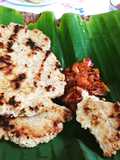Pol roti (piadina al cocco) con cipolle in agrodolce di Dinusha