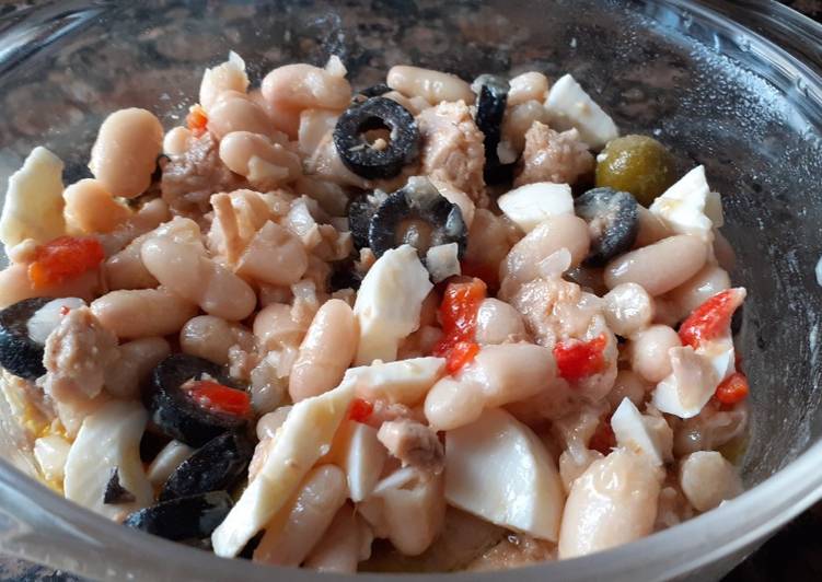 Ensalada de alubias blancas