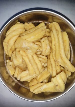 बेसन के सेब (besan ke sev recipe in Hindi) रेसिपी मुख्य फोटो