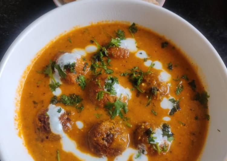 Easiest Way to Prepare Recipe of Dudhi kofta curry