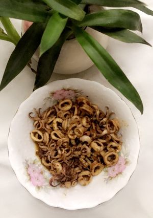 Pan grilled squid রেসিপির প্রধান ছবি