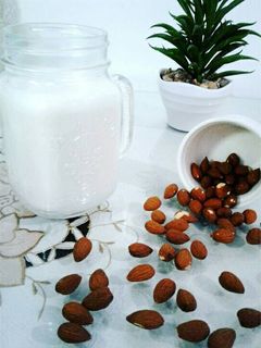 Foto resep Almond Milk