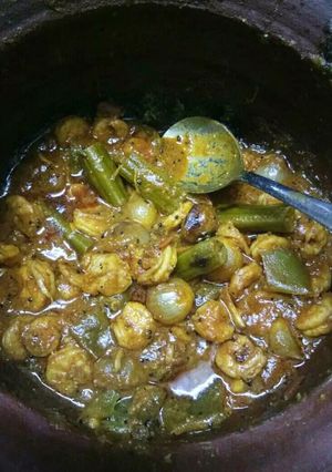 A picture of Prawn spicy gravy.