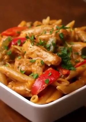 صورة لوصفة باستا الفاهيتا بالدجاج 🥗