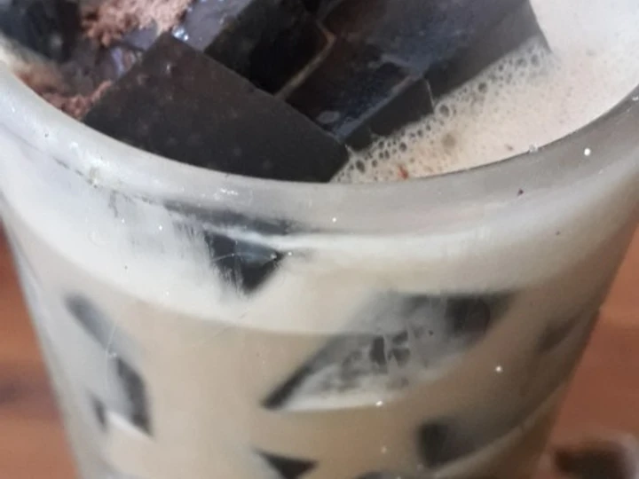 Langkah Mudah untuk Membuat Resep Es Cincau cappucino yang Bisa Manjain Lidah Anti Ribet, Menggugah Selera
