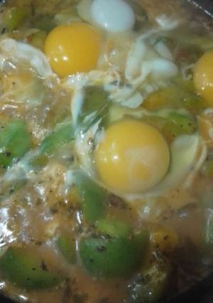 Una foto de Zapallitos revueltos con huevos