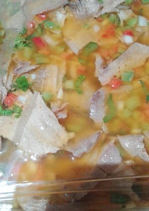 Una foto de Lengua a la vinagreta criolla