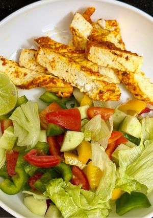 A picture of Paneer Steak Bowl (Unique + High Protein & Low Calorie).