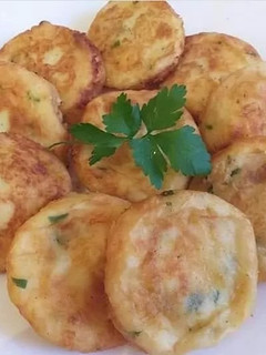 صورة لوصفة معقودة بطاطا وفرماج 🥔🥔