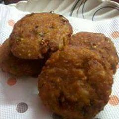Poha aloo kachori A picture of Poha aloo kachori.