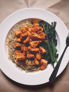 Hình của món 🍽 Miến Trộn Ức Gà Cay Eat Clean.