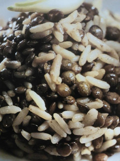 Una foto de Ensalada de lentejas oriental