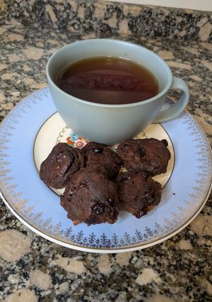 Una foto de Galletitas de banana, chocolate y arándanos, sin azúcar y sin tacc
