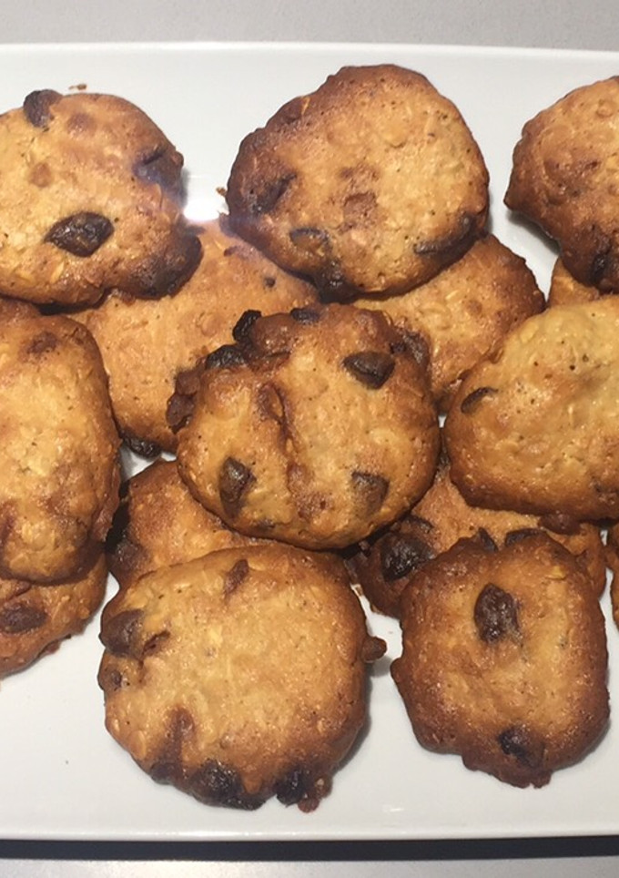 Una foto de Galletas de avena y chocolate